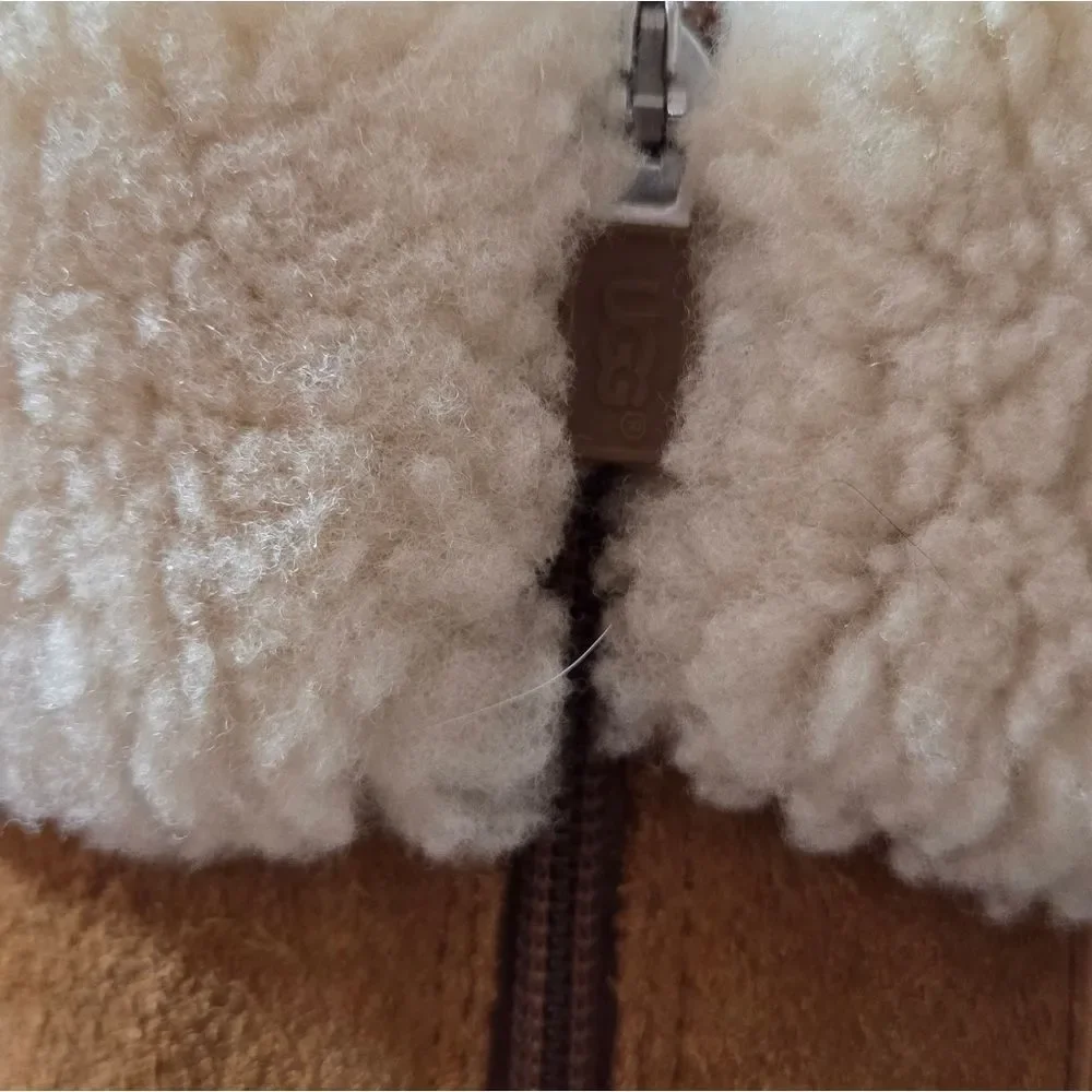 UGG Australia Bandon Marsh Chestnut Leather and Suede Boots Size 8